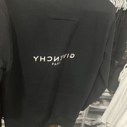 Givenchy Sweatshirt Size Small 100 Percent Authentic 