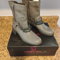 women's gray boots
