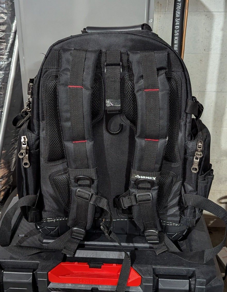 Husky pro backpack hot sale