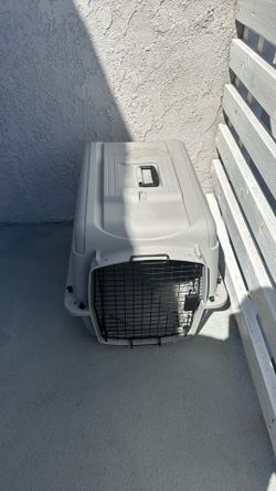 Medium Dog Crate