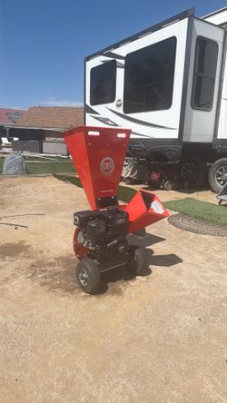 Like New Wood Chipper Premier 300