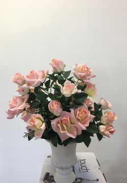 Silk rose bouquet in vase! Large size!