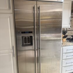 Refrigerator Jenn Air 