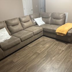 Sectional 