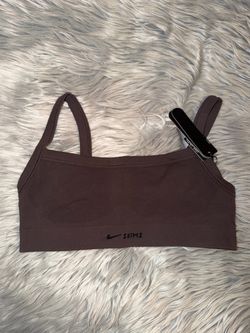 Nike skims bra