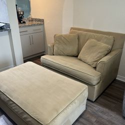 Couch With Ottoman Storage