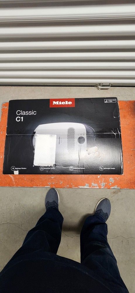 Miele Classic C1 Vaccum