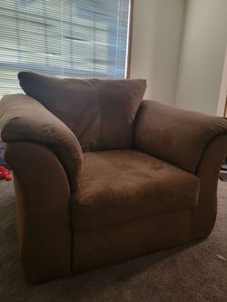 Comfortable chair/couch