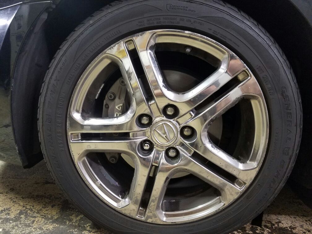 05-09 acura RL a-spec wheels 5x120 18x8 55 offset new tires.