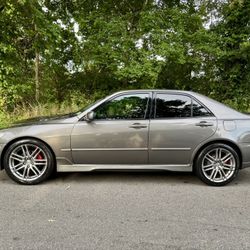 2004 Lexus IS 300