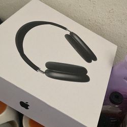 Apple Headphone And Apple Watch 