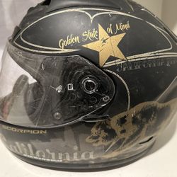Cali Motorcycle Helmet Size L