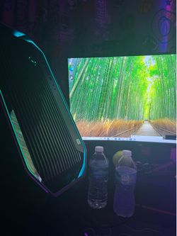 Alienware Area-51 R5 Gaming PC - i7-7800X / GTX 1080 Ti /16GB