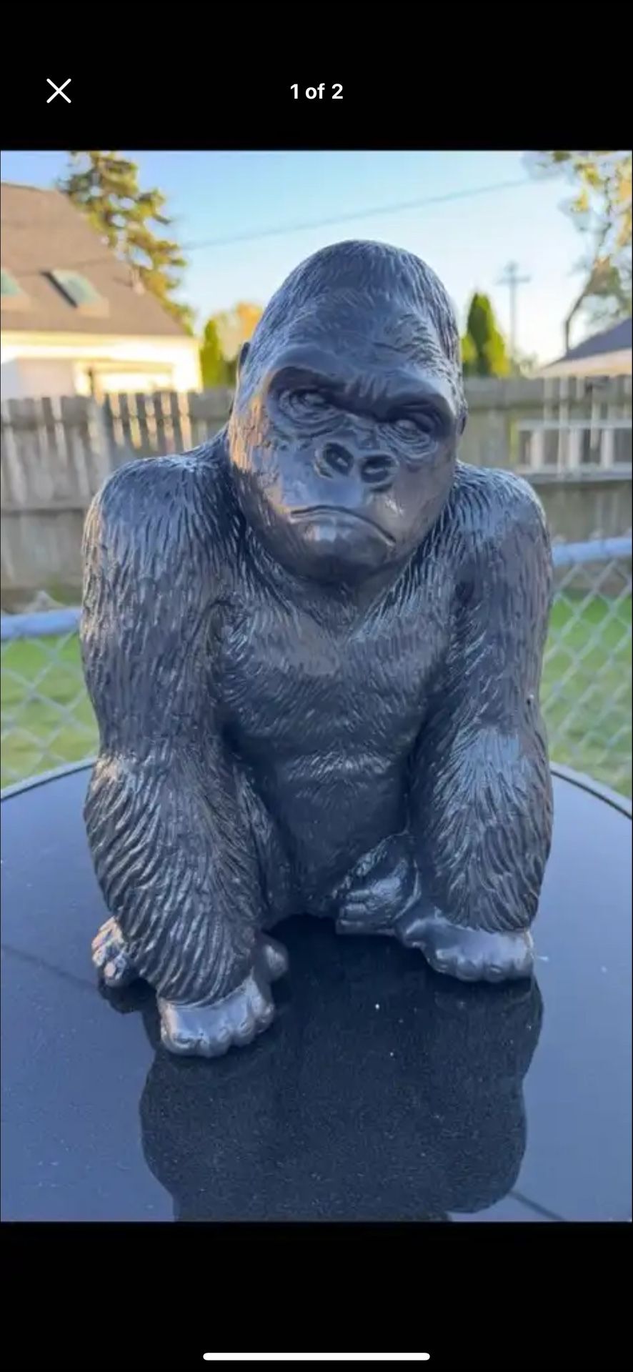 Gorilla Statue