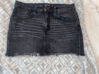 Grey Skirt Universal Thread 