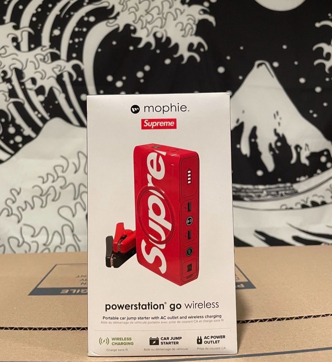 Supreme Mophie Charger Mophie Powerstation Go Wireless Mophie