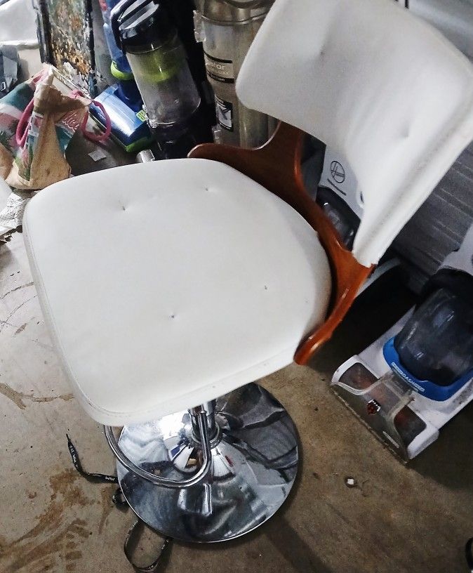 Modern Swivel Bar Stool