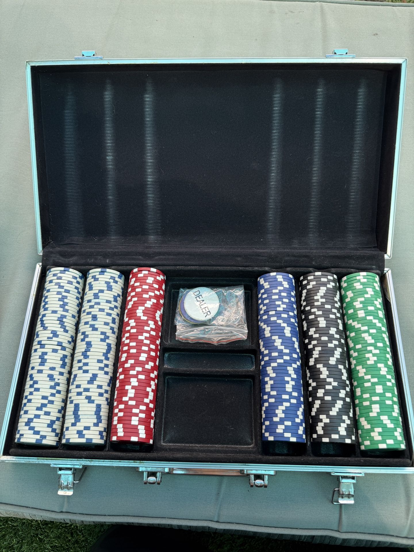 Poker Chips & Case