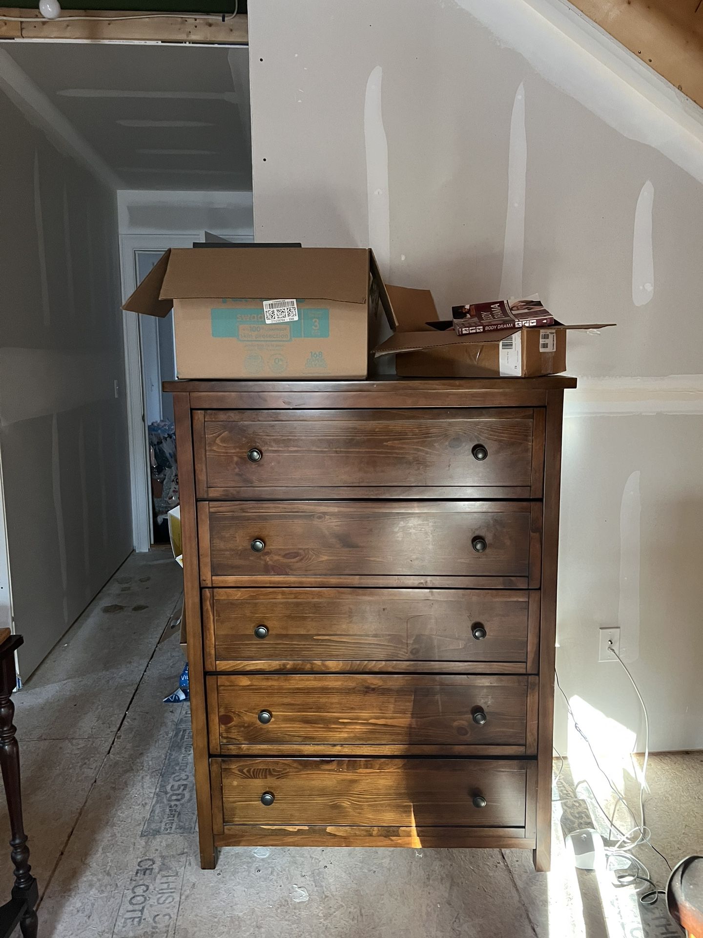 Dresser