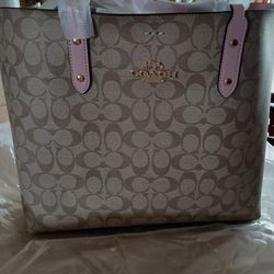 Coach Signature Town Tote
