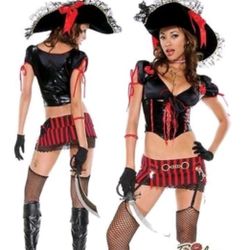 Sultry Swashbuckler - Sexy Pirate Costume