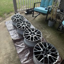 4 Lexus RC350 Fsport Wheels