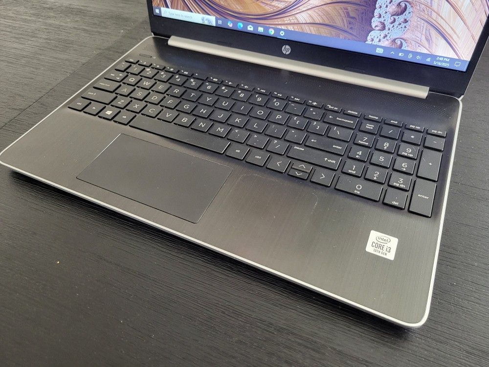 Loaded Hp Touchscreen Laptop** Win 11 ***(Chk Out My Page