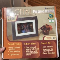 Digital Photo Frame/7pce Nut Set