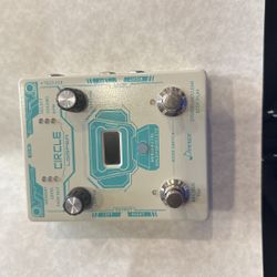 electric guitar Donner circle looper 