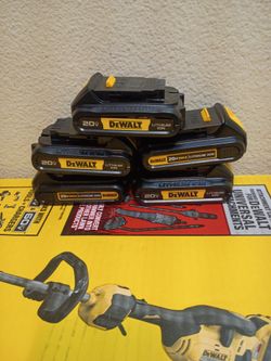5) new DeWalt 20V bateries ($166.14 offer's accept