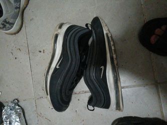 Nike Air Maxs