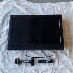 Sony 32” LCD TV