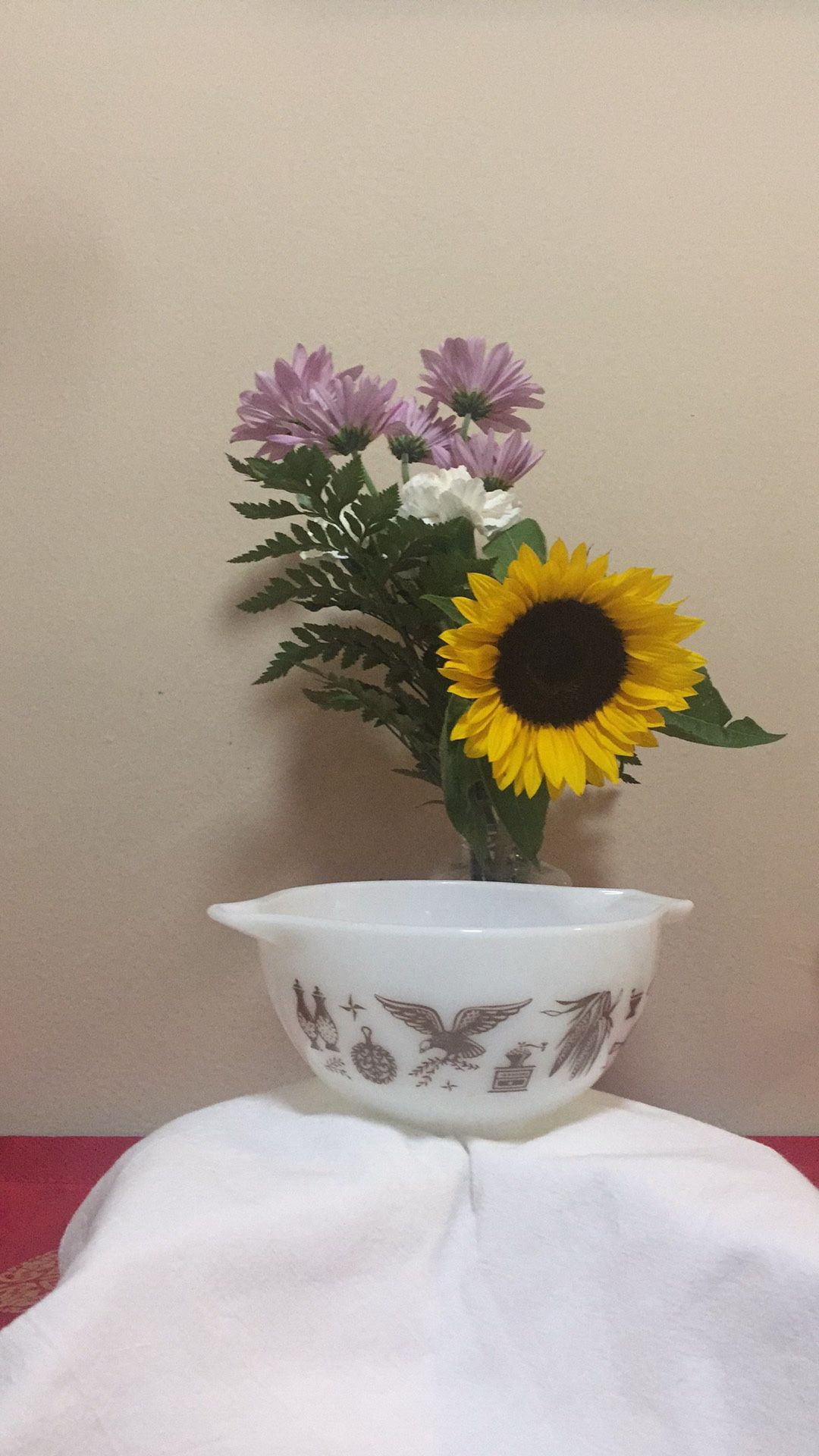 Pyrex Early America Mixing Bowl