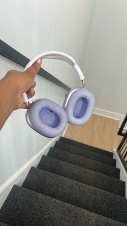 airpod maxes 2025