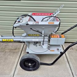 Mud Mixer Concrete. 