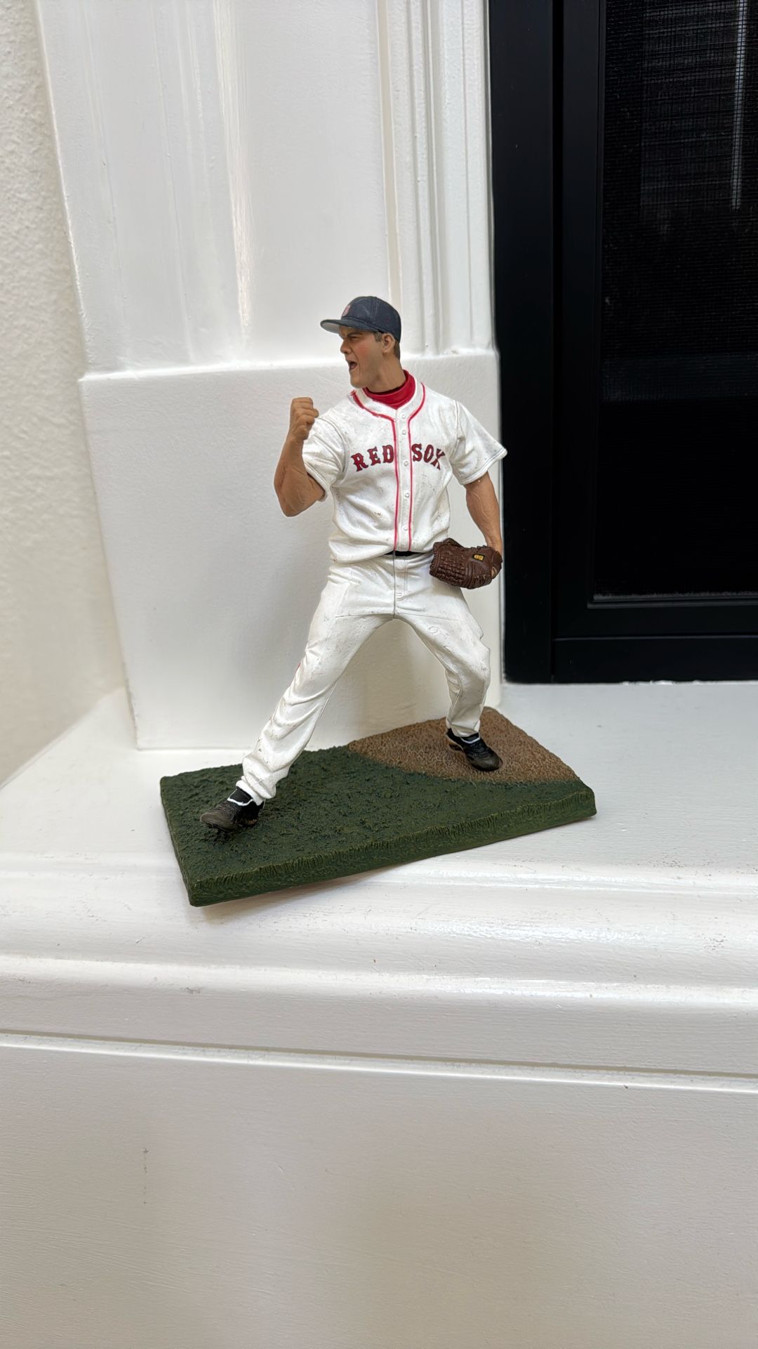 $10 JONATHAN PAPELBON figure - McFarlane MLB Series 19 BOSTON RED SOX White Uniform