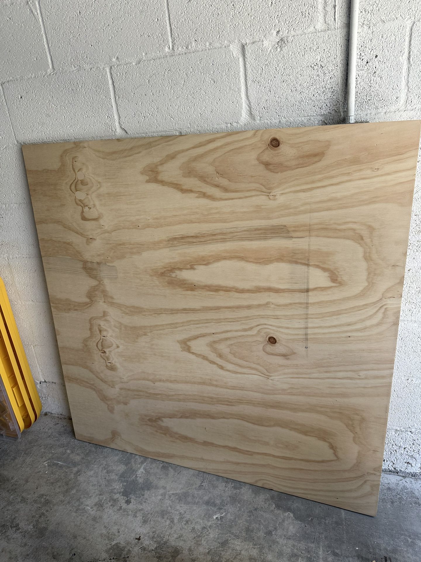 4x4 Pine Plywood panel