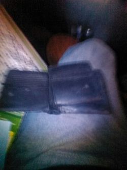 Mens leather wallet