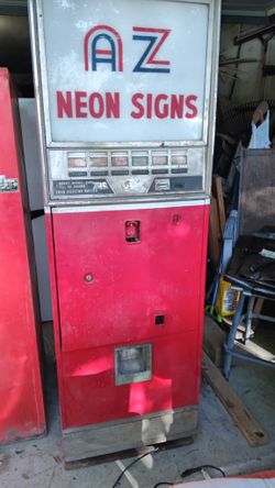 Westinghouse Coke Bottle Vending Machine