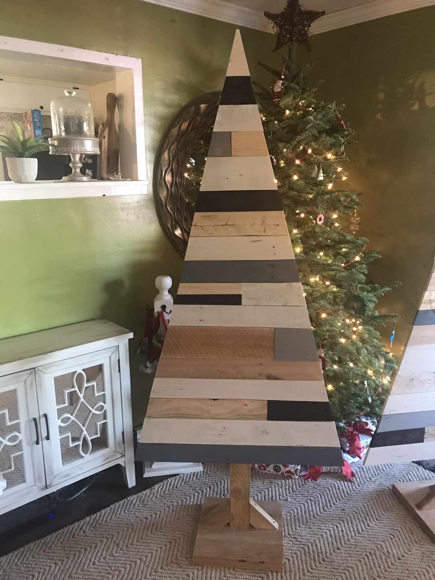 Large Decorative Christmas Tree for Sale in Visalia, CA OfferUp