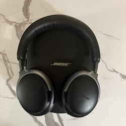 BOSE QuietComfort Ultra Wireless Noise Canceling Head Phone