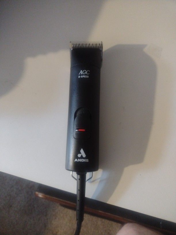 Andis AGC 2-speed Clippers