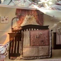 Baby Girls Crib Bedding 