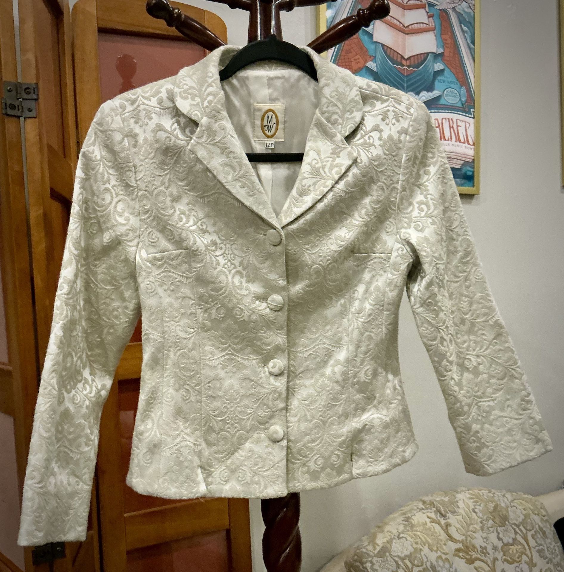 VTG 80s Ivory Satin Floral Embroidered Jacket Size 12P OBO