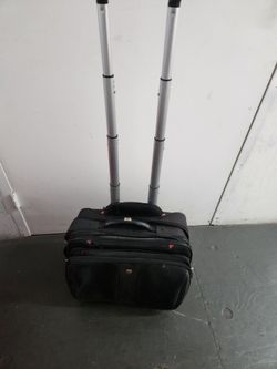 Swissgear 2 Piece Rolling Luggage