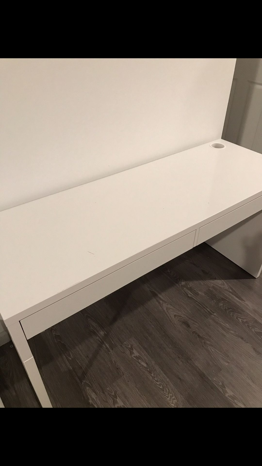 MICKE White IKEA Desk