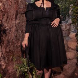 La Femme en Noir - Cottage Witch Dress 
