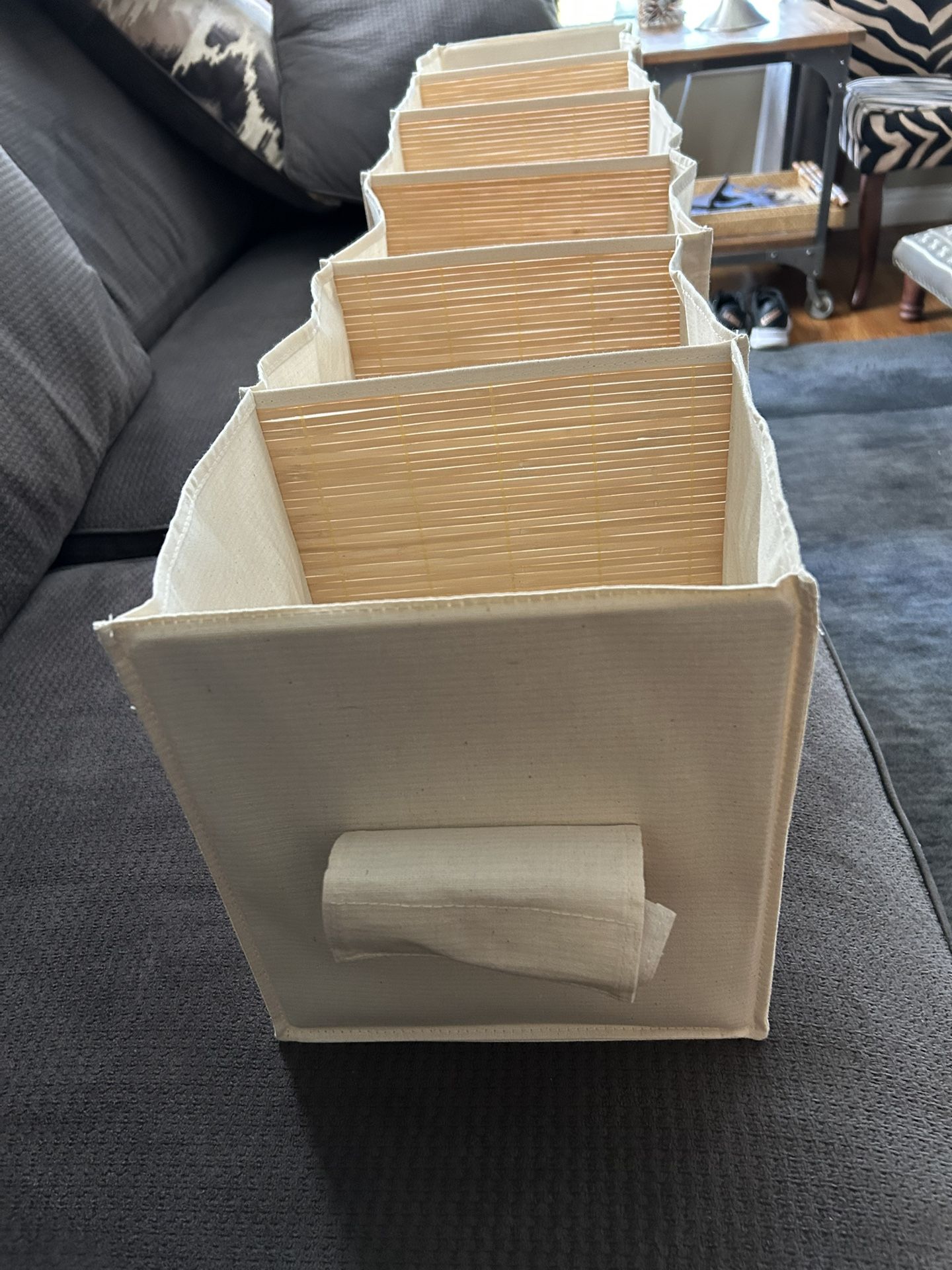 Shoe hanging organizer