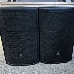 JBL PRX715 Speakers