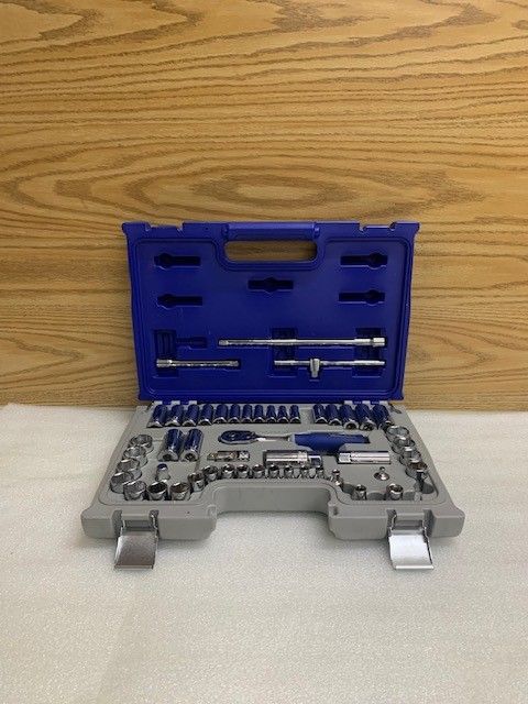 Expert Mac Tools E031812-US 56 Pcs 3/8" Drive Sockets/ Ratchet Set **MISSING 5Pcs**